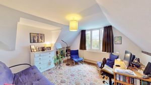 Bedroom- click for photo gallery